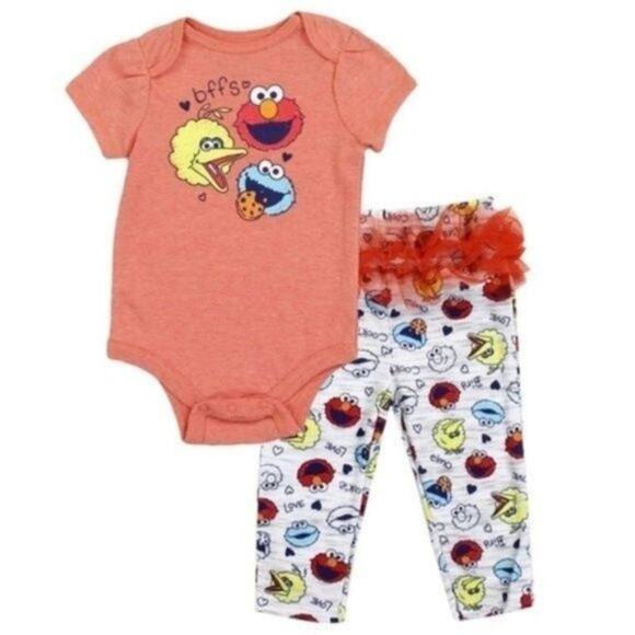 SESAME STREET Character Baby Girl 2 Piece Bodysuit Pant Set NEW 0/3 Month - Picture 1 of 5
